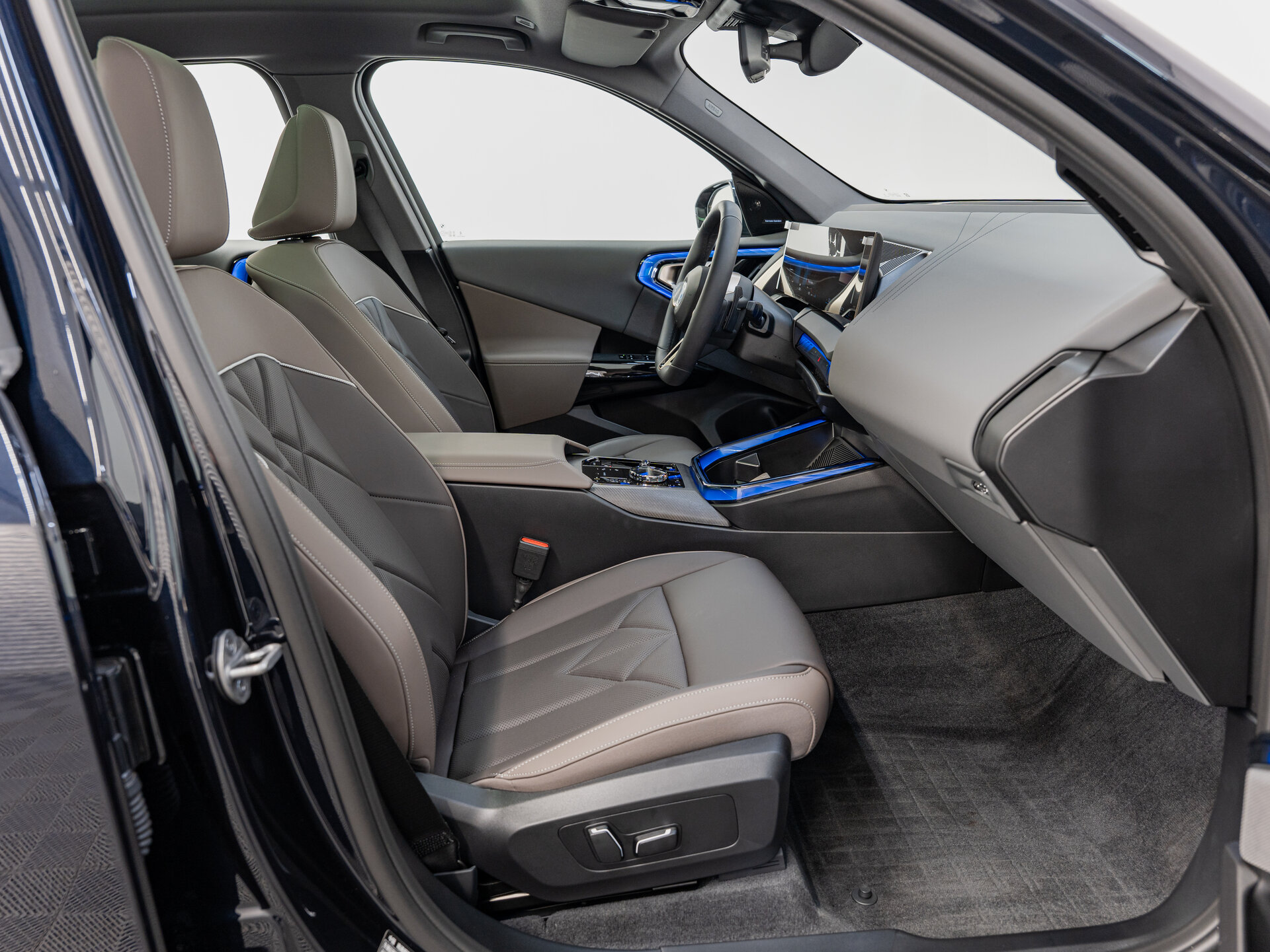 Автомобиль BMW X3 30L xDrive 2.0 AT (258 л.с.) 4WD - 10