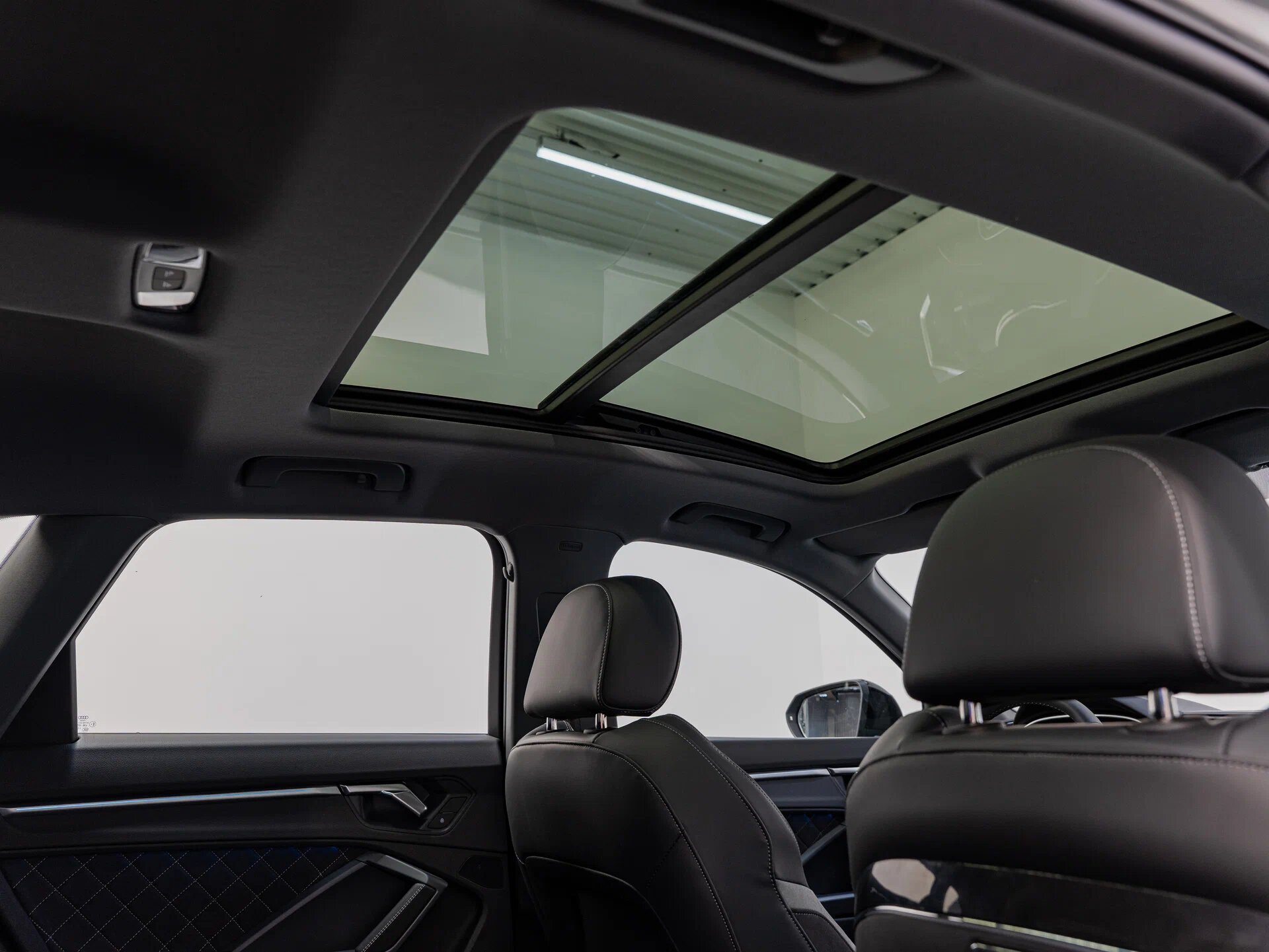 Автомобиль Audi Q3 35 TFSI 1.5 AMT (160 л.с.) - 15