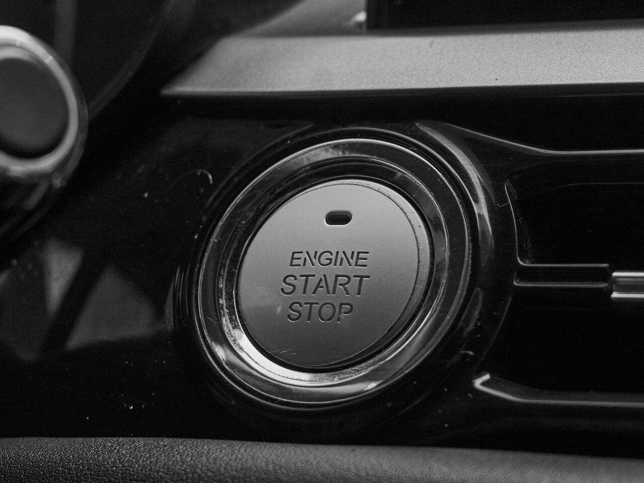 Купить Chery Tiggo 4 Pro 1.5 CVT (147 л.с.), 2023 в Екатеренбурге