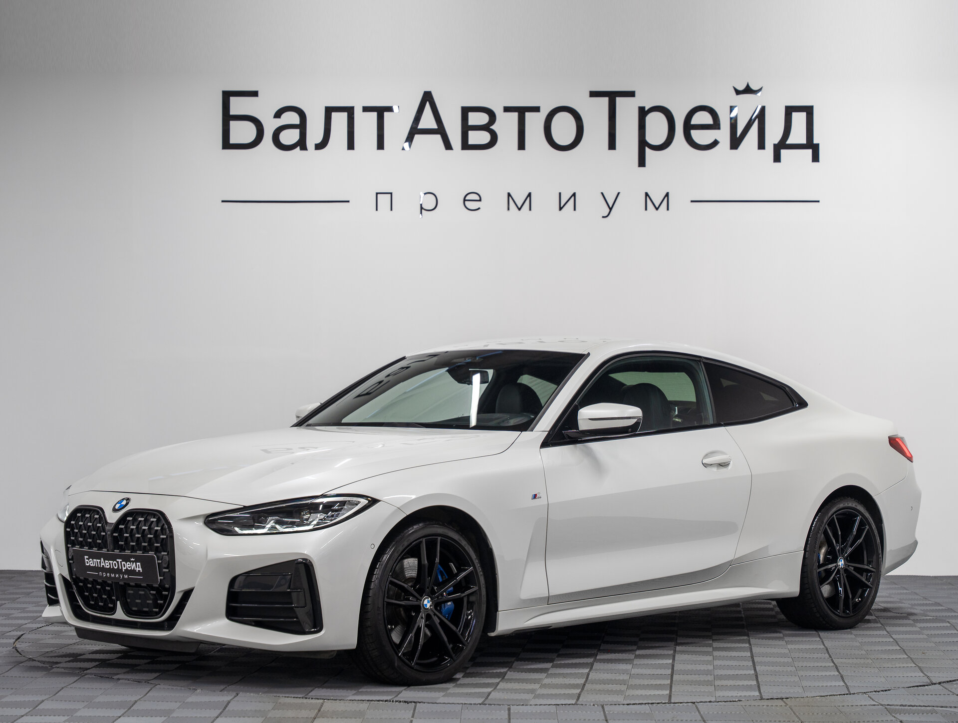 Автомобиль BMW 4 серии 420d xDrive 2.0d AT (190 л.с.) 4WD - 1