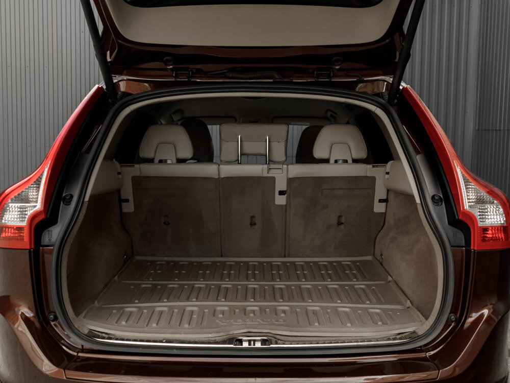 Купить Volvo XC60 2.4d AT (181 л.с.) 4WD, 2014 в Екатеренбурге