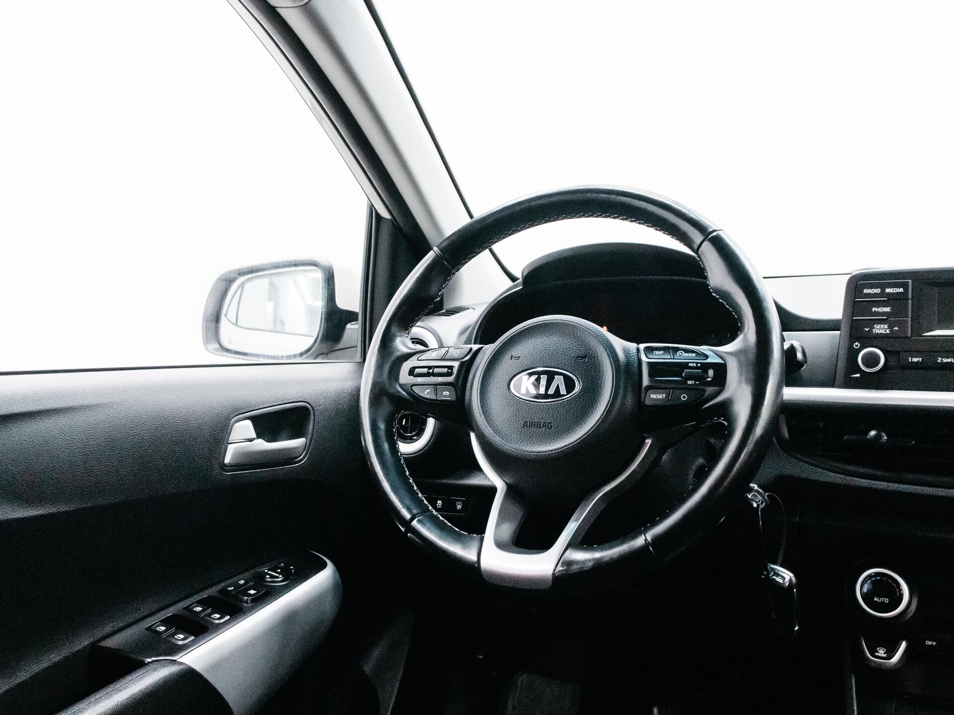 Kia Picanto 2017 12