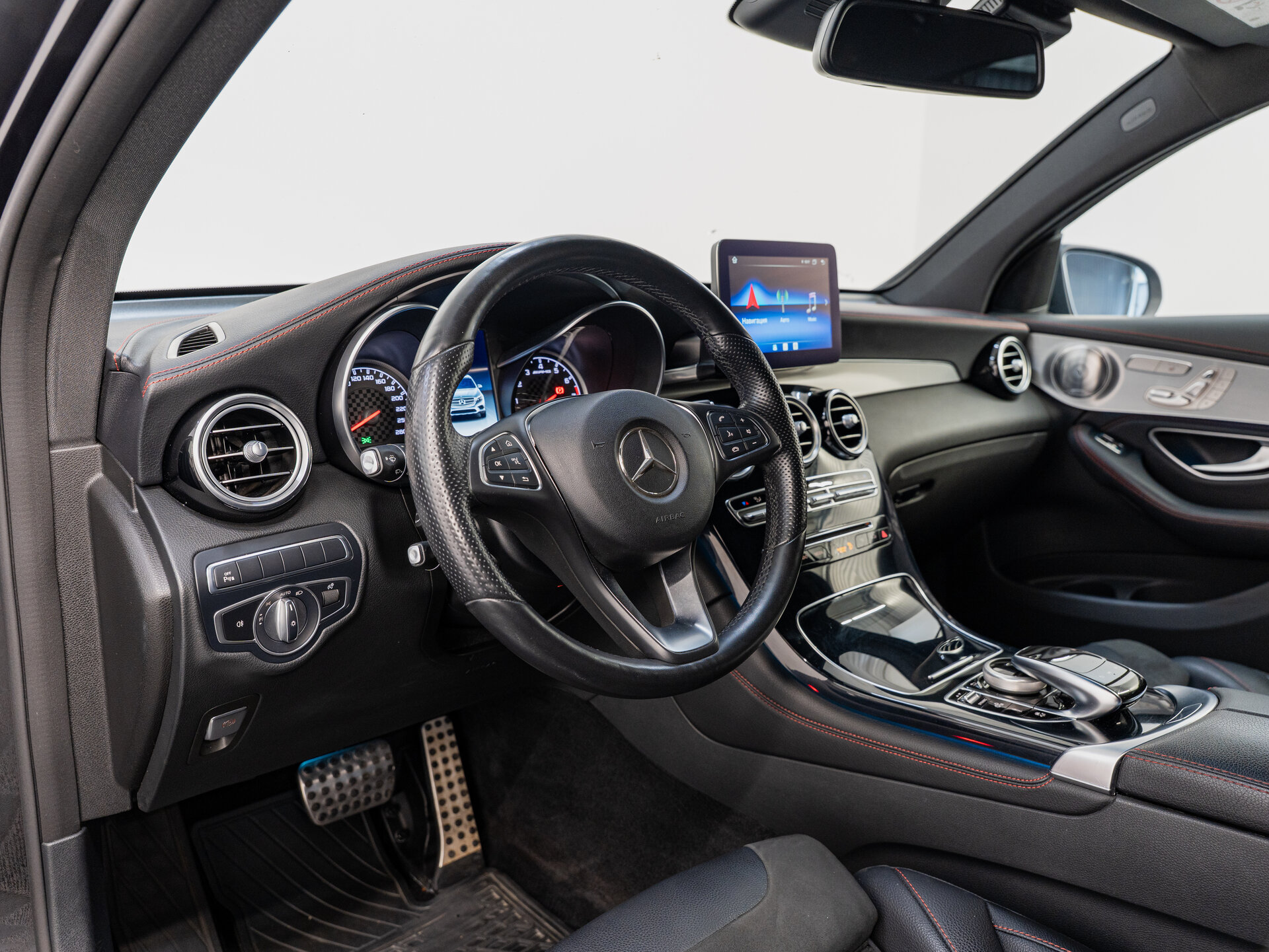Автомобиль Mercedes-Benz GLC Coupe AMG 43 AMG 3.0 AT (367 л.с.) 4WD - 9