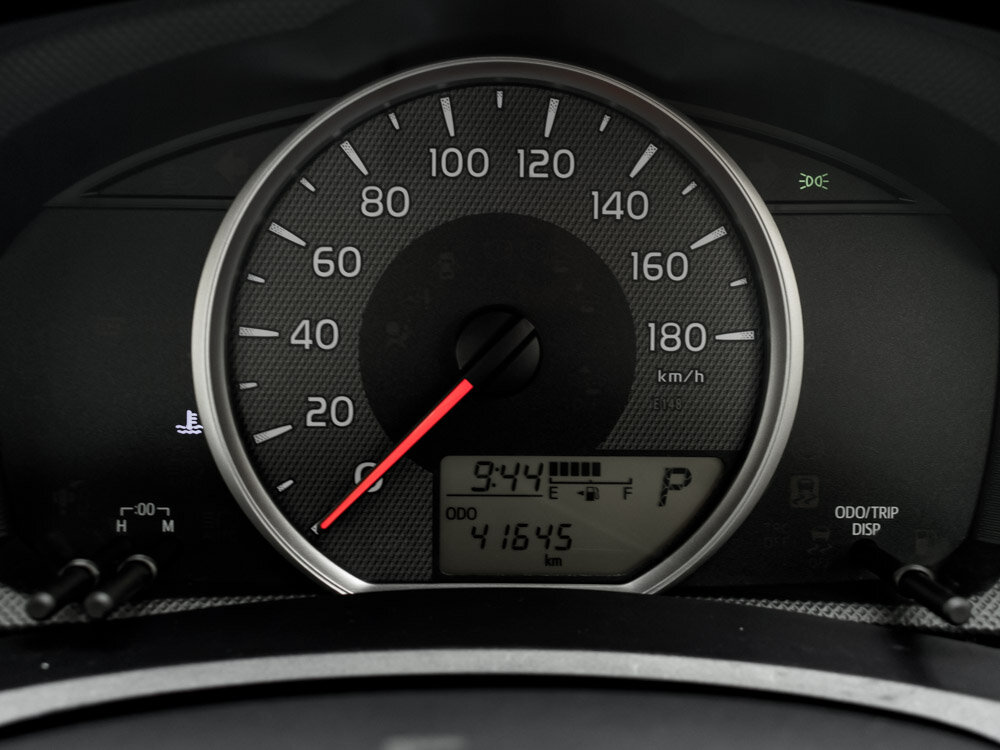 Купить Toyota Corolla Axio 1.5 CVT (103 л.с.) 4WD, 2019 в Екатеренбурге