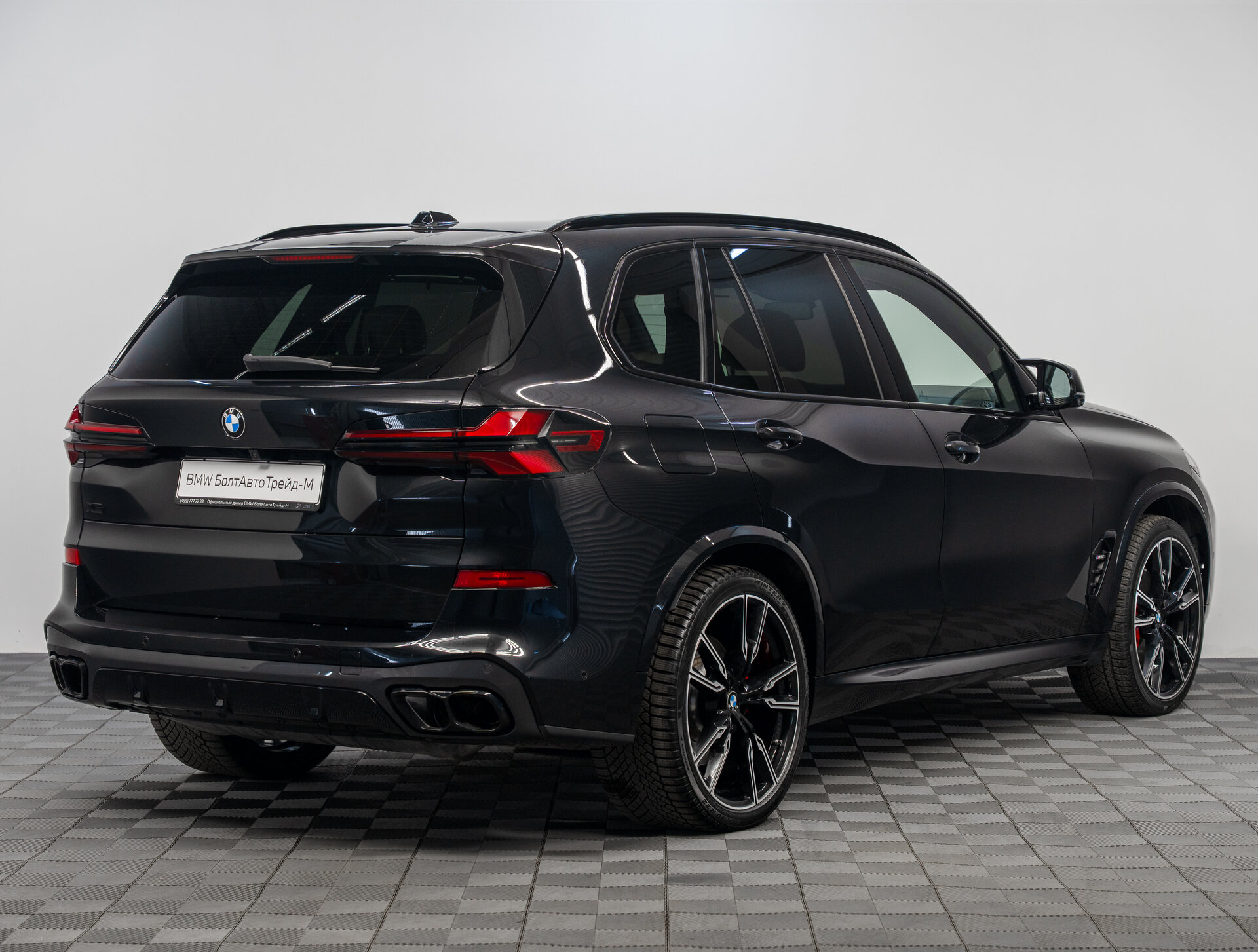 Автомобиль BMW X5 M60i 4.4 AT (530 л.с.) 4WD - 5