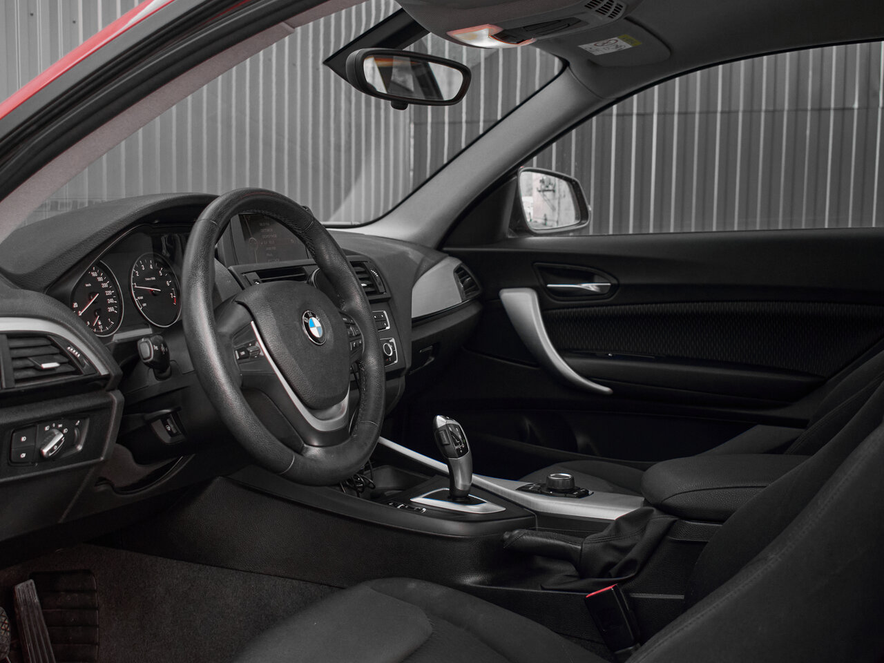 Купить BMW 2 серии 220i 2.0 AT (184 л.с.), 2014 в Екатеренбурге