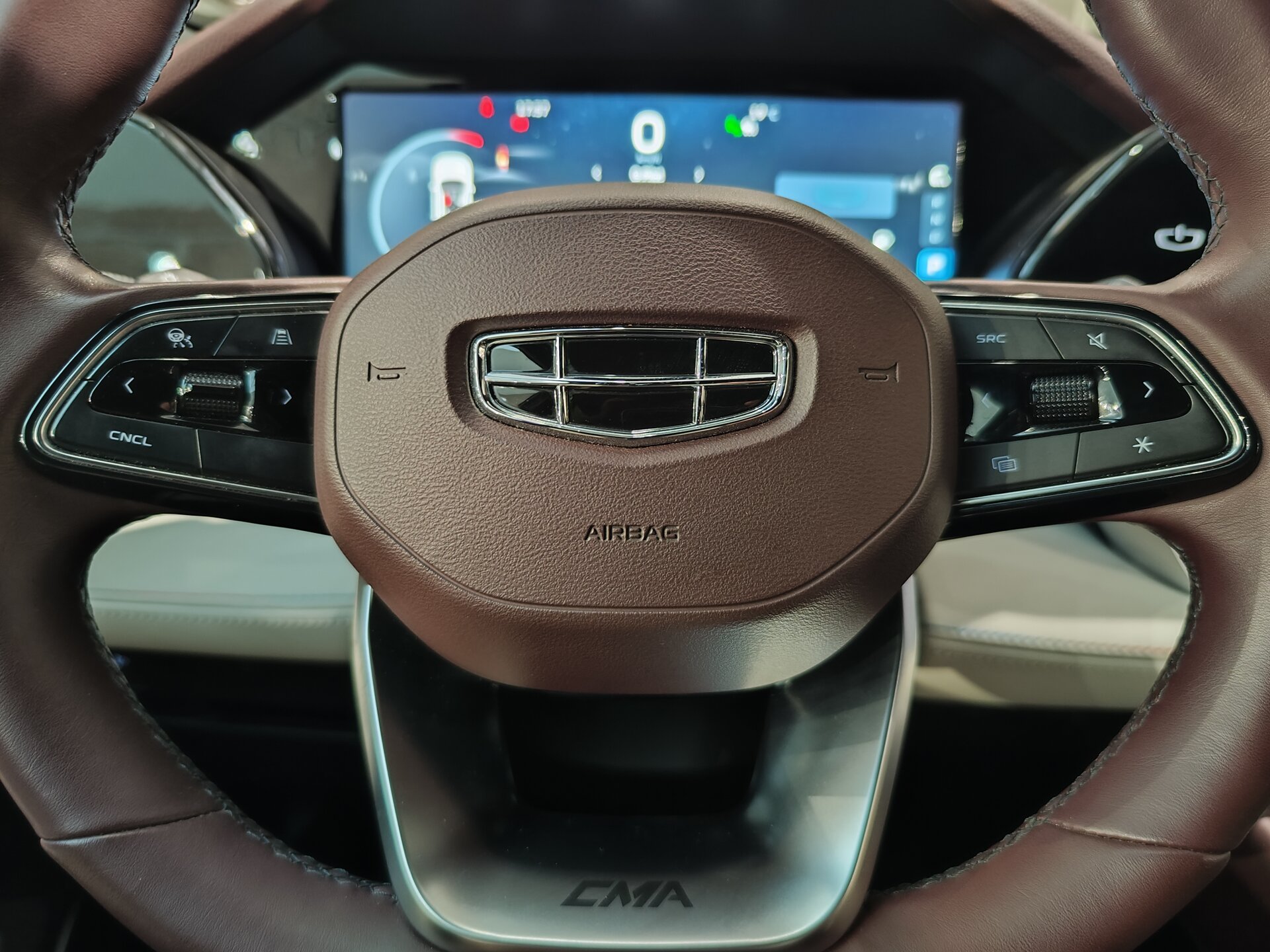 Автомобиль Geely Monjaro 2.0 AT (238 л.с.) 4WD - 19