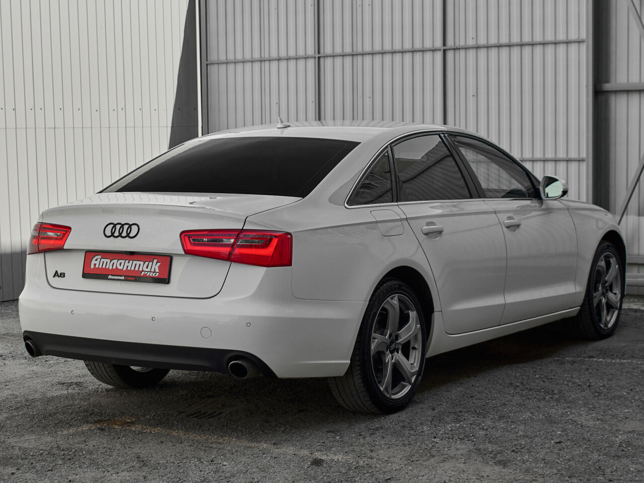 Купить Audi A6 2.0 CVT (180 л.с.), 2012 в Екатеренбурге