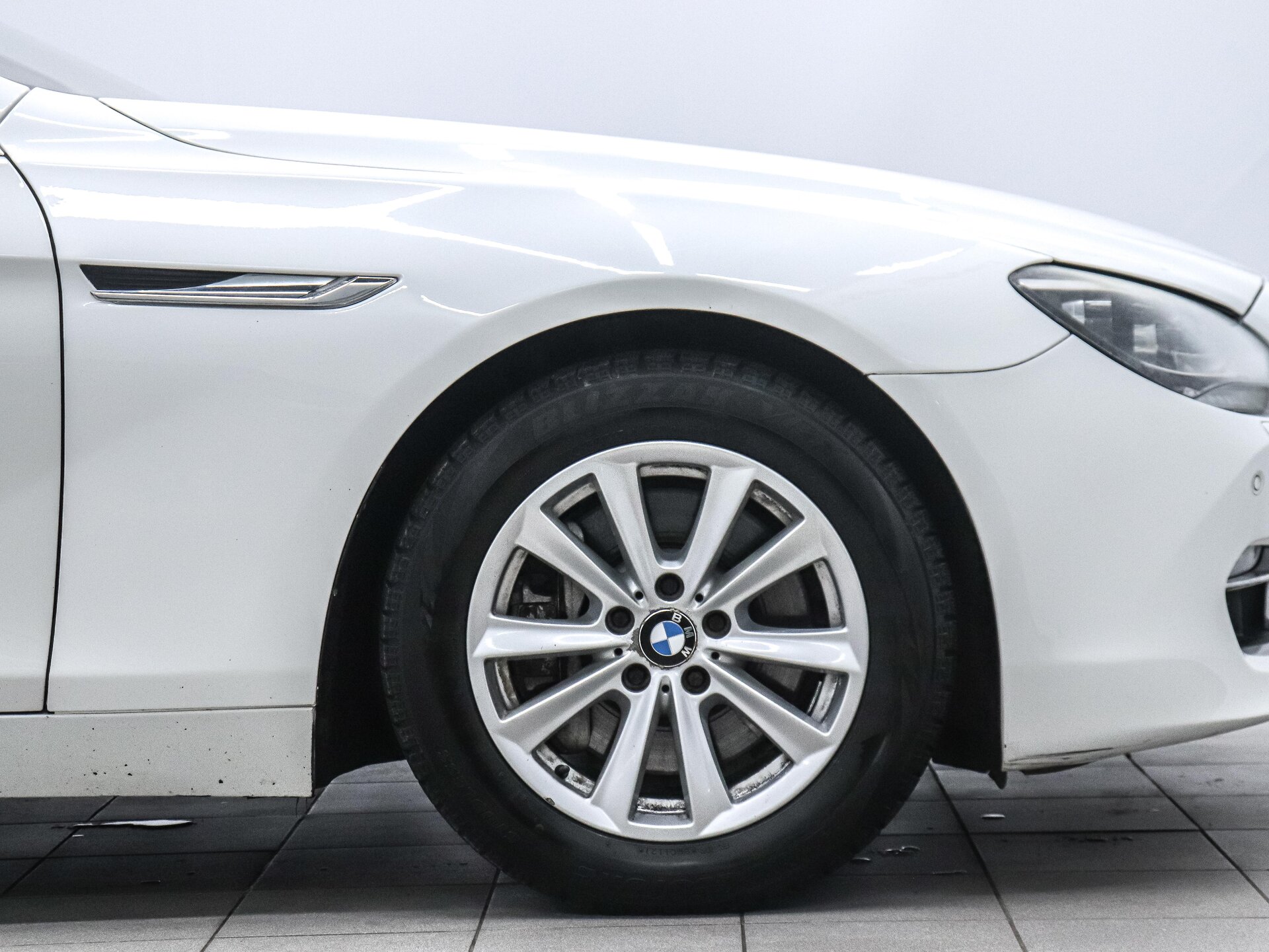 BMW 6 серии 2013 28