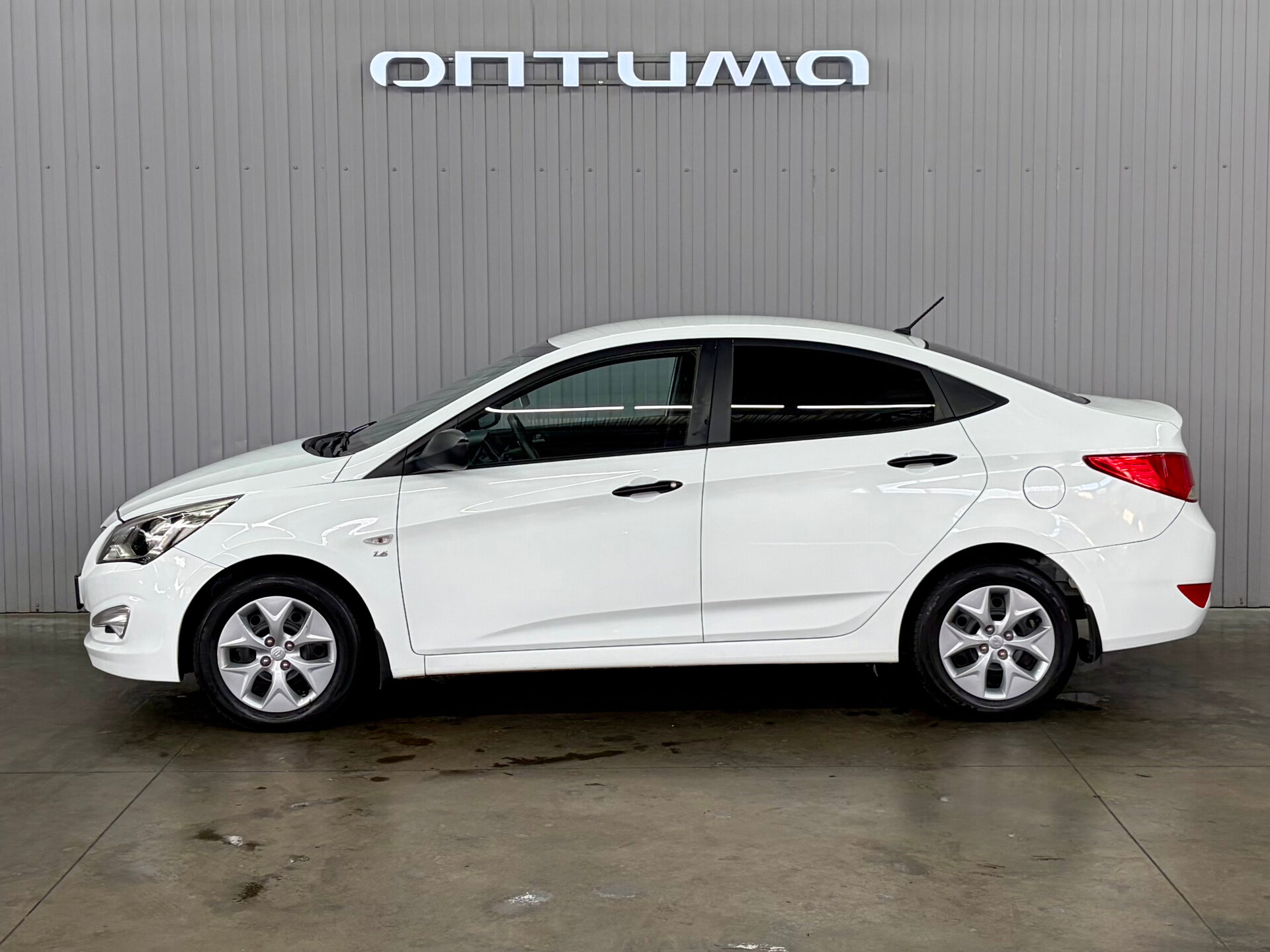 Hyundai Solaris 