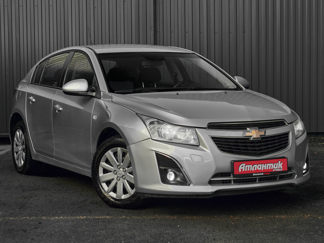 Купить Chevrolet Cruze 1.6 AT (109 л.с.), 2013 в Екатеренбурге