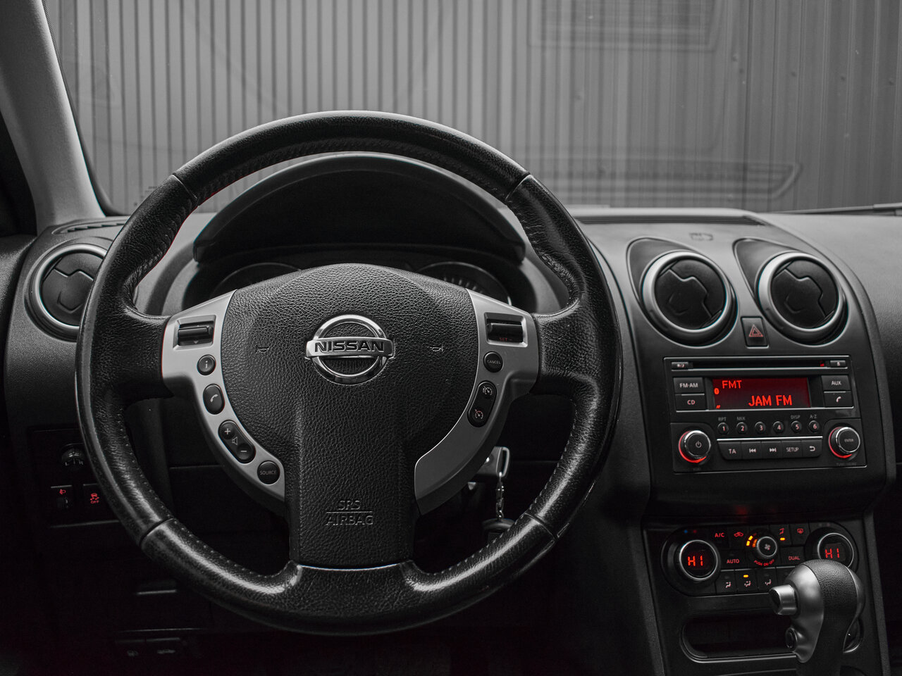 Купить Nissan Qashqai 1.6 CVT (117 л.с.), 2013 в Екатеренбурге