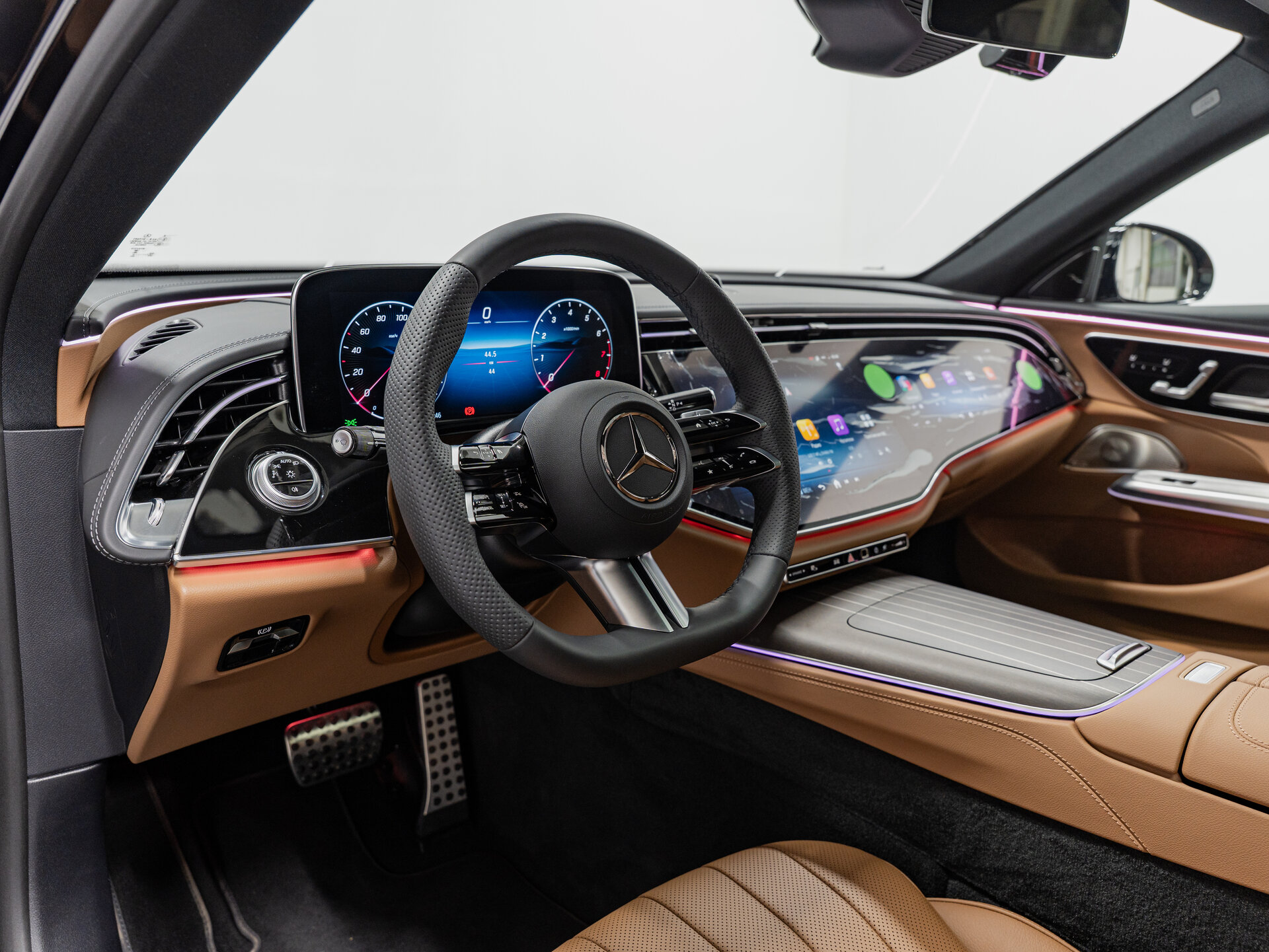 Автомобиль Mercedes-Benz E-Класс 300 2.0 AT (258 л.с.) 4WD - 12