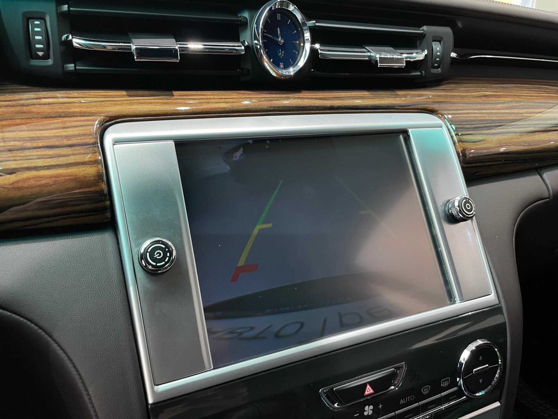 Автомобиль Maserati Quattroporte S Q4 3.0 AT (410 л.с.) 4WD - 19