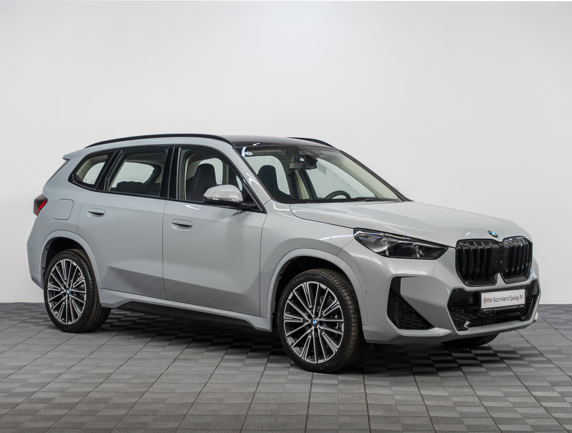 Автомобиль BMW X1 25Li xDrive 2.0 AMT (204 л.с.) 4WD - 3
