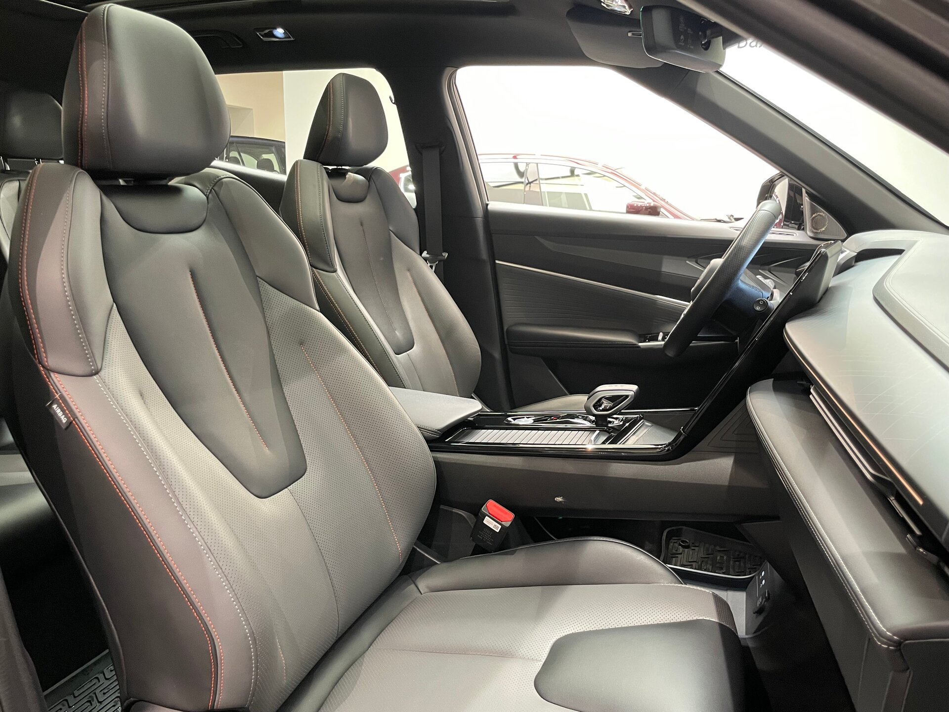 Автомобиль Geely Cityray 1.5 AMT (147 л.с.) - 12