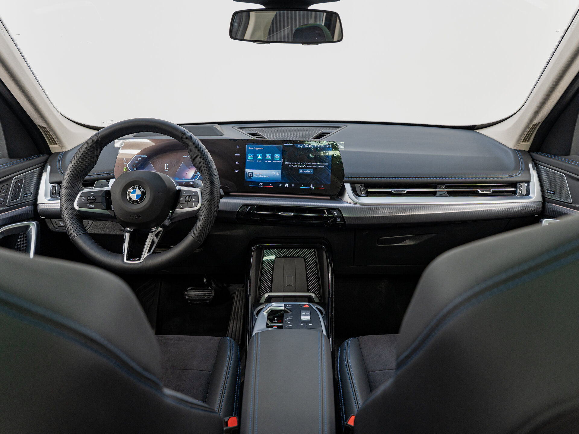 Автомобиль BMW X1 25Li xDrive 2.0 AMT (204 л.с.) 4WD - 12