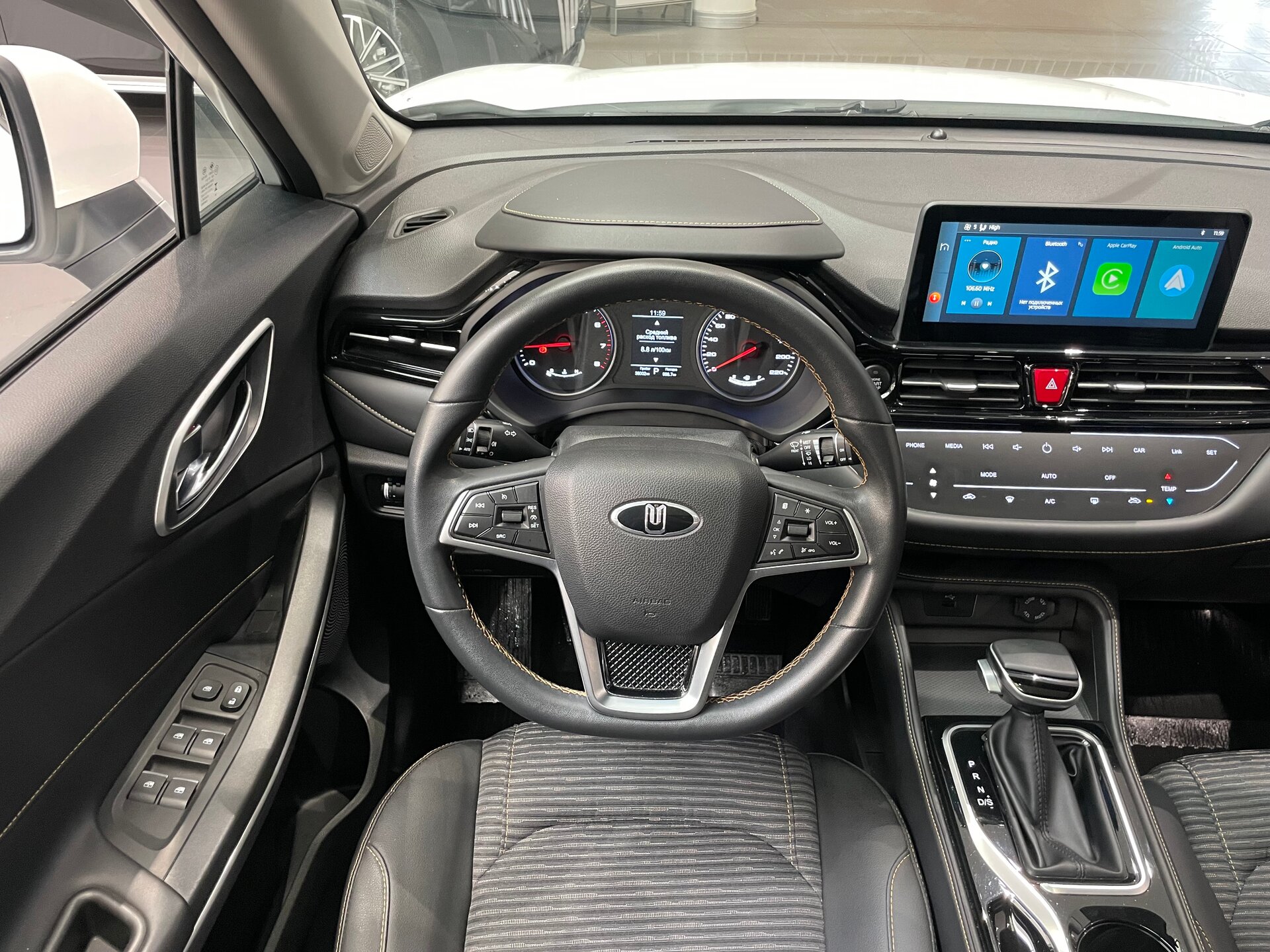 Автомобиль Москвич 3 1.5 CVT (136 л.с.) - 14