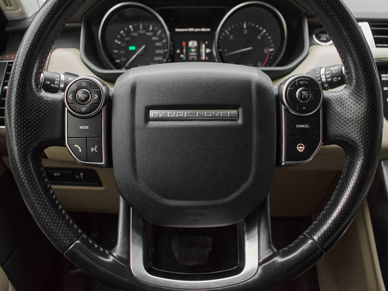 Купить Land Rover Range Rover Sport 3.0d AT (249 л.с.) 4WD, 2015 в Екатеренбурге