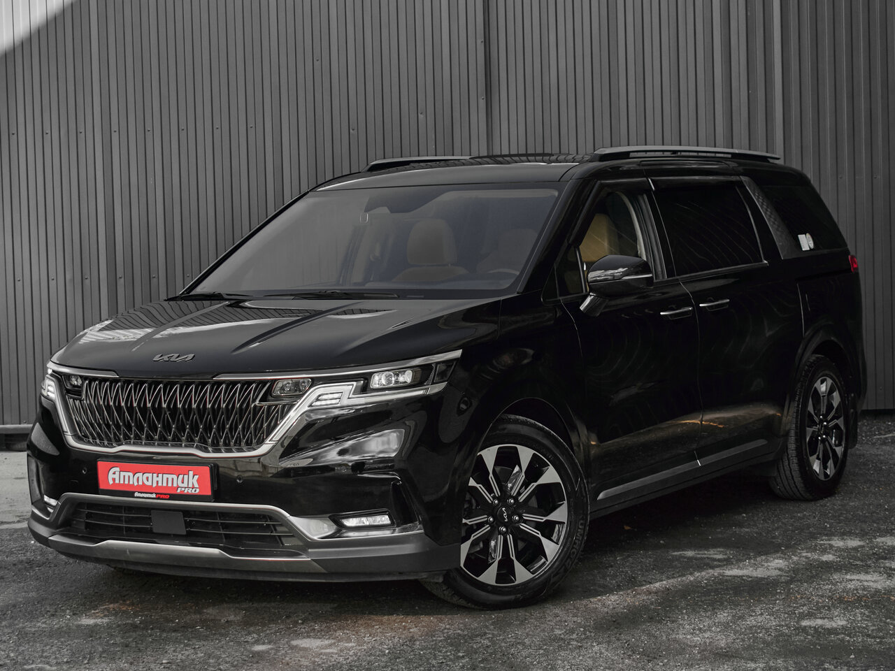 Купить Kia Carnival 2.2d AT (202 л.с.), 2021 в Екатеренбурге