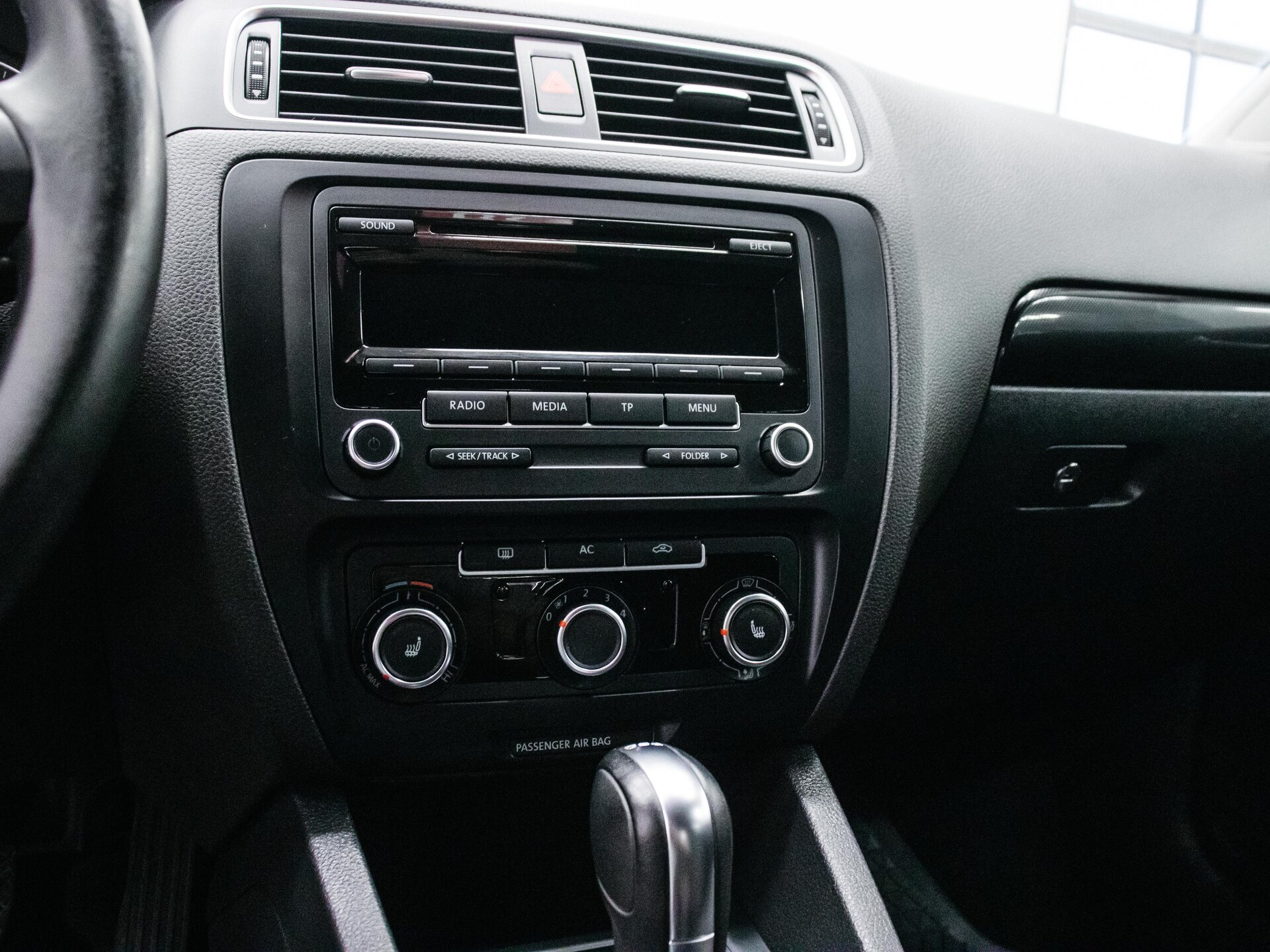 Volkswagen Jetta 2012 21