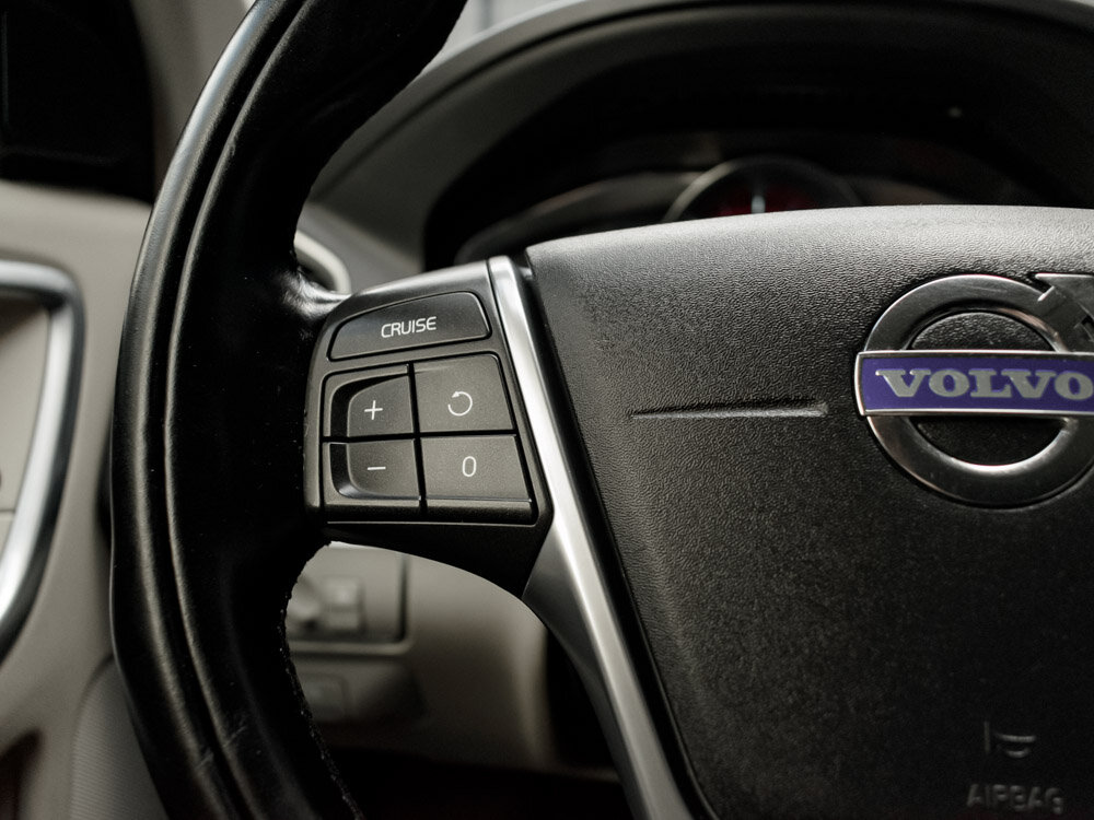 Купить Volvo XC60 2.4d AT (181 л.с.) 4WD, 2014 в Екатеренбурге