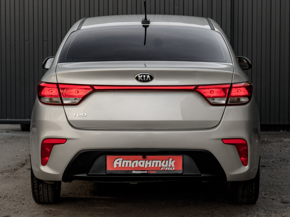 Купить Kia Rio 1.6 AT (123 л.с.), 2018 в Екатеренбурге