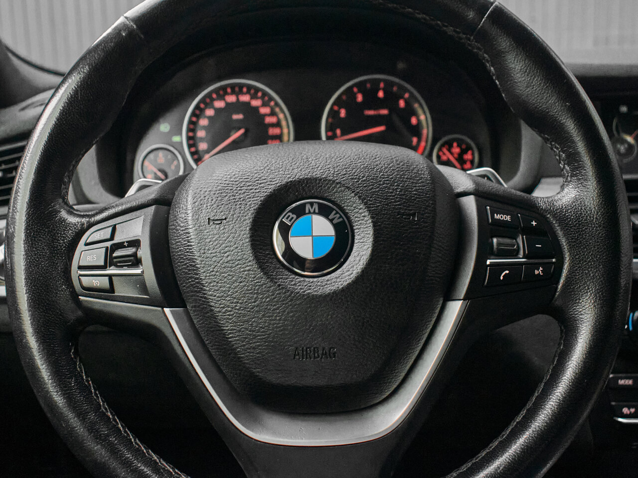 Купить BMW X4 28i 2.0 AT (245 л.с.) 4WD, 2014 в Екатеренбурге