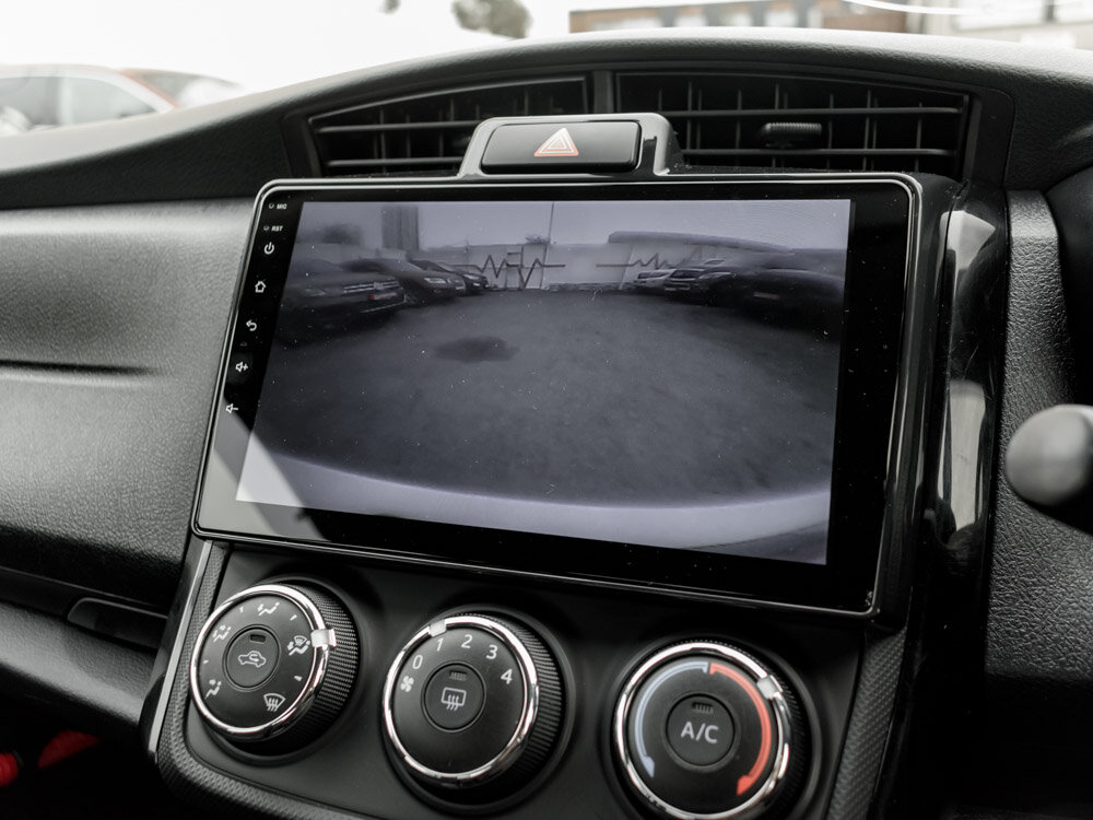Купить Toyota Corolla Axio 1.5 CVT (103 л.с.) 4WD, 2019 в Екатеренбурге