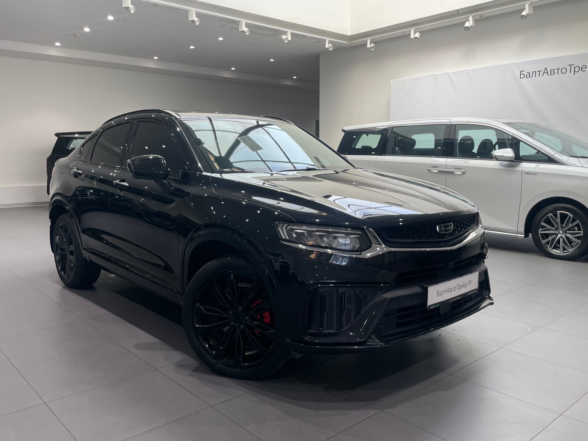 Автомобиль Geely Tugella 2.0 AT (238 л.с.) 4WD - 3