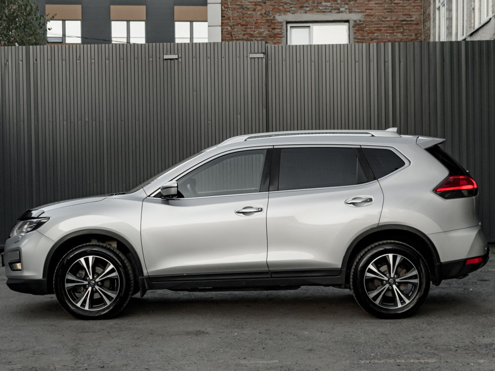 Купить Nissan X-Trail 2.0 CVT (144 л.с.) 4WD, 2018 в Екатеренбурге