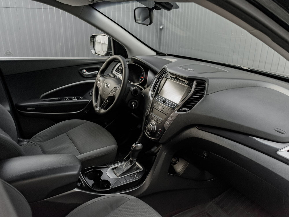Купить Hyundai Santa Fe 2.4 AT (175 л.с.) 4WD, 2013 в Екатеренбурге