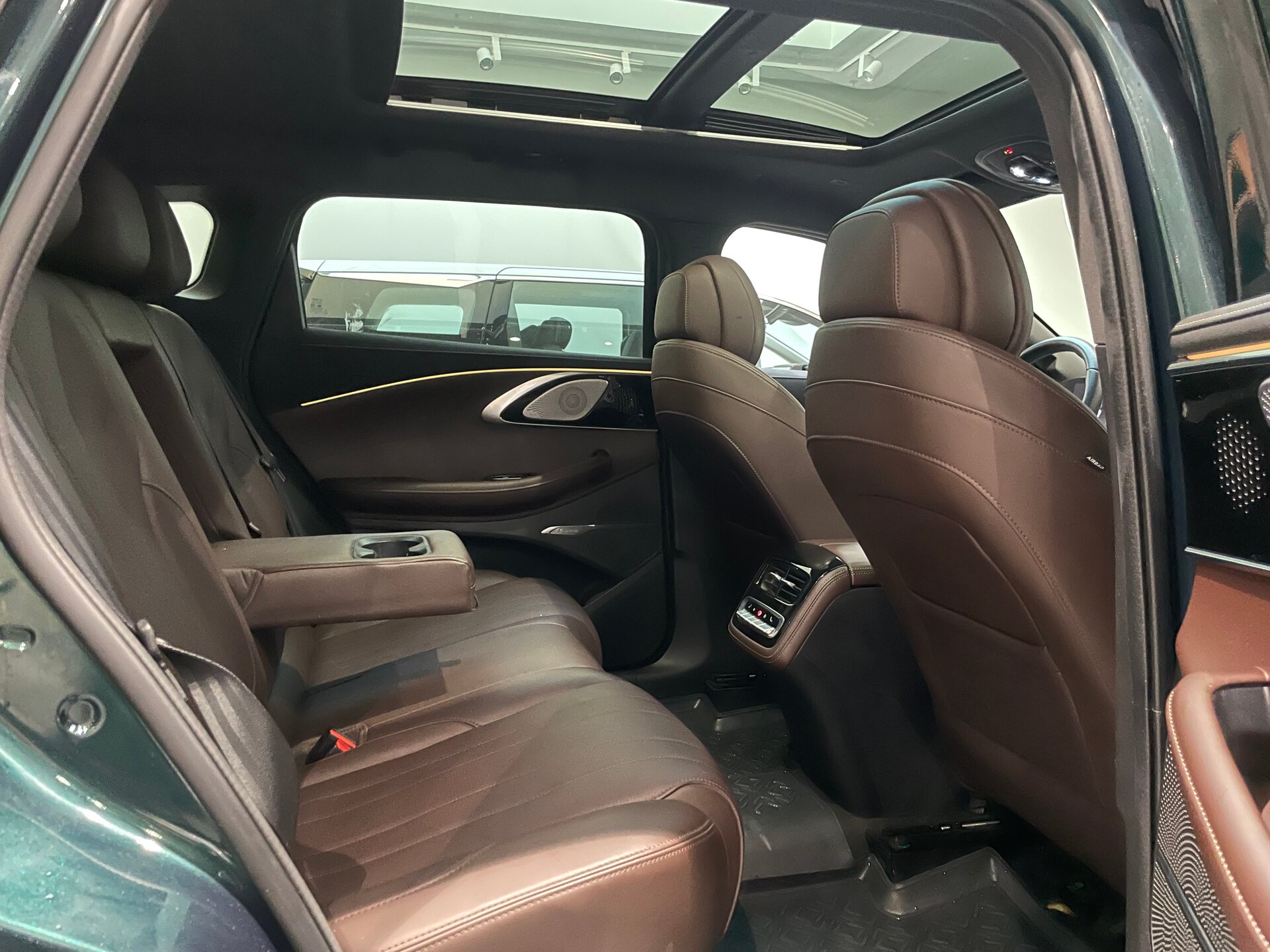 Автомобиль EXEED TXL 2.0 AT (197 л.с.) 4WD - 10