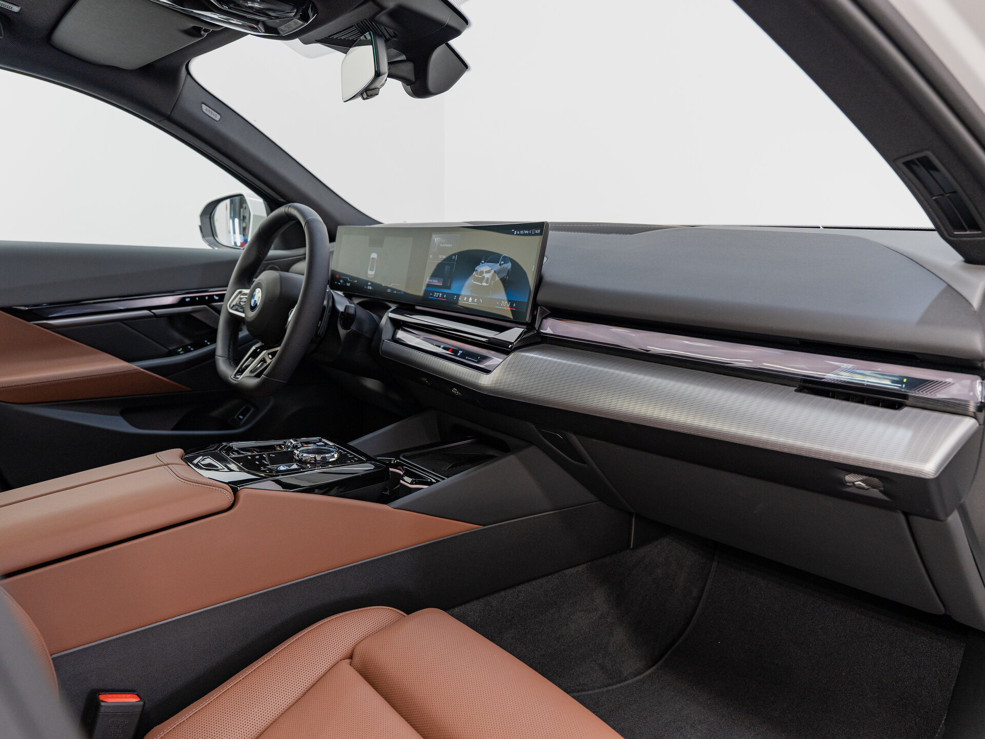 Автомобиль BMW 5 серии 530i xDrive 2.0 AT (258 л.с.) 4WD - 18