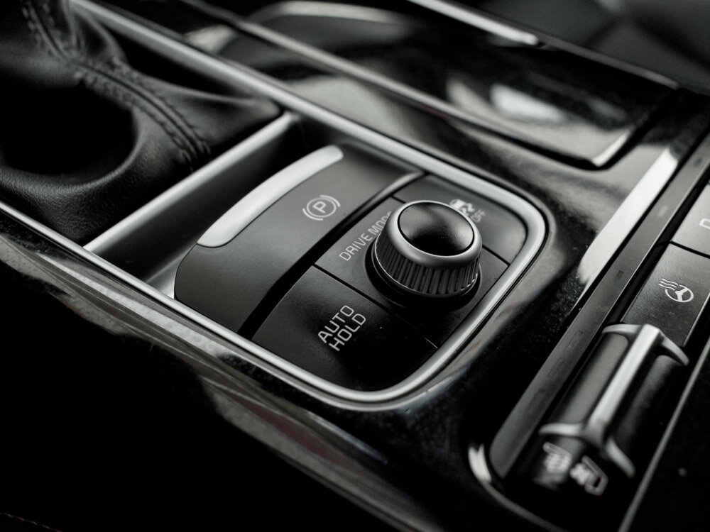 Купить Kia Stinger 2.0 AT (247 л.с.) 4WD, 2018 в Екатеренбурге