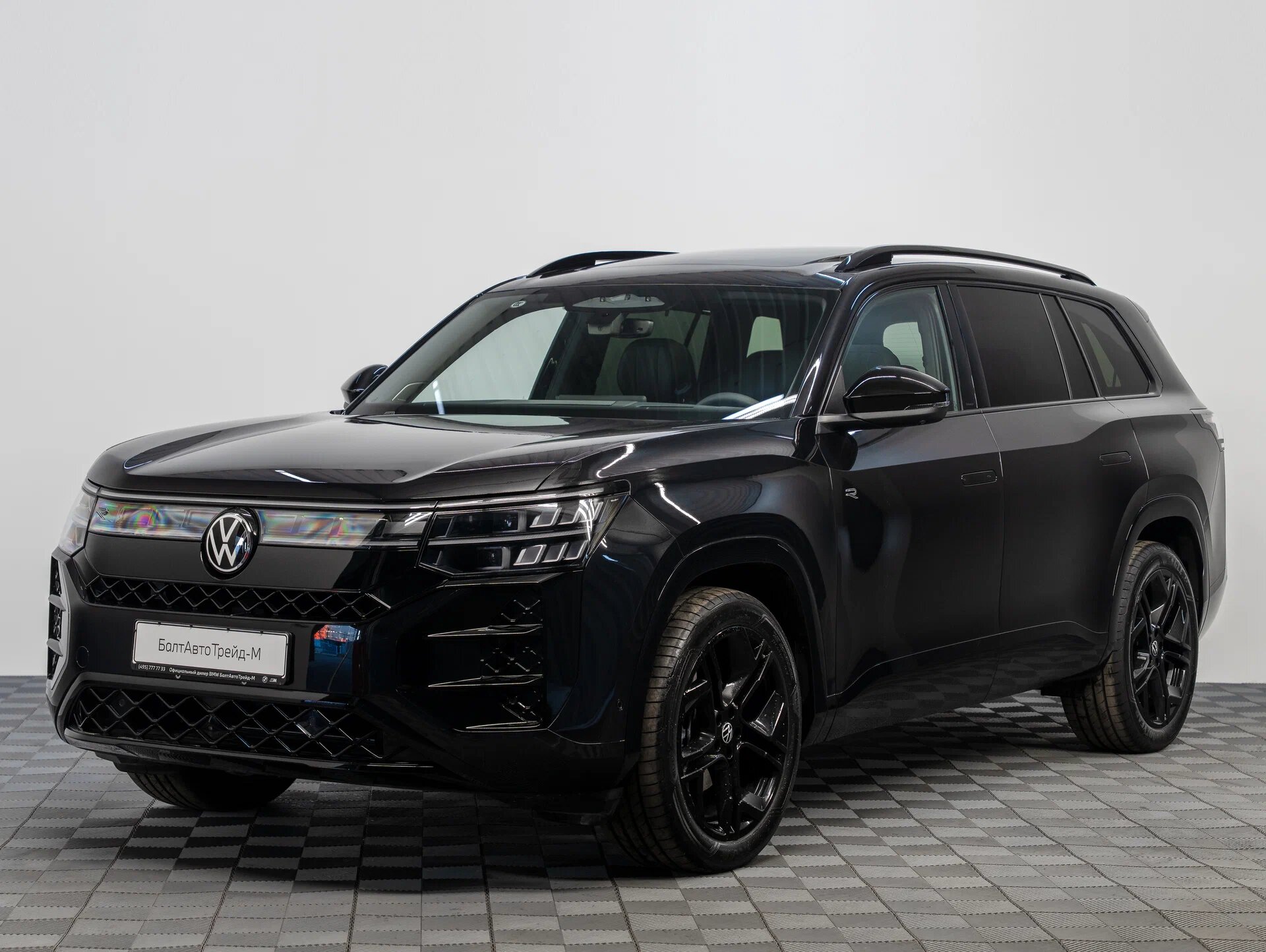 Автомобиль Volkswagen Teramont Pro 2.0 AMT (272 л.с.) 4WD - 1