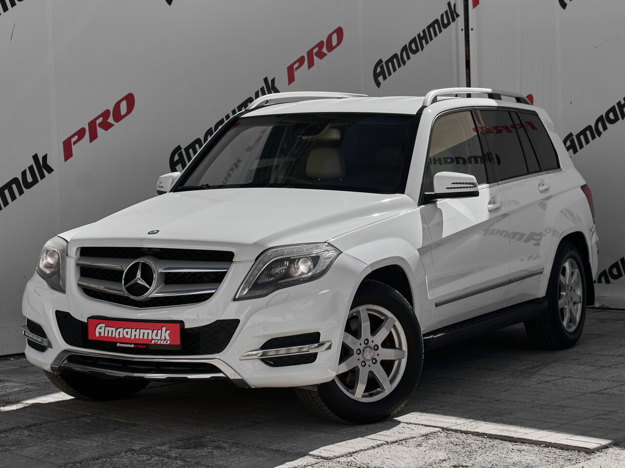 Купить Mercedes-Benz GLK-Класс 300 3.5 AT (249 л.с.) 4WD, 2012 в Екатеренбурге