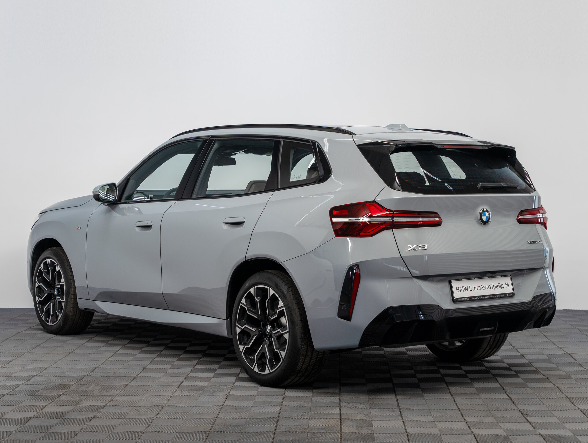 Автомобиль BMW X3 30L xDrive 2.0 AT (258 л.с.) 4WD - 7