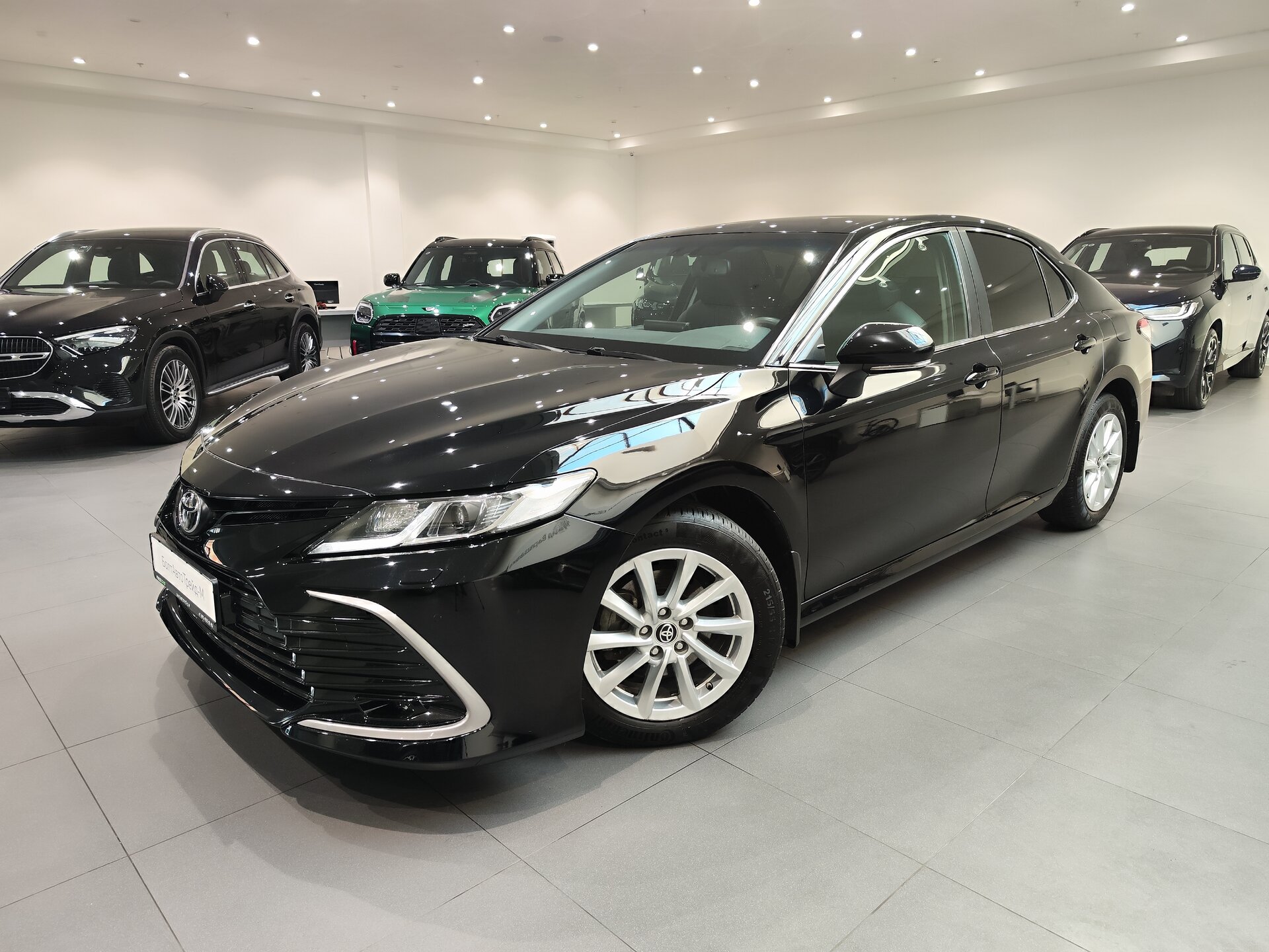 Автомобиль Toyota Camry 2.5 AT (200 л.с.) - 1