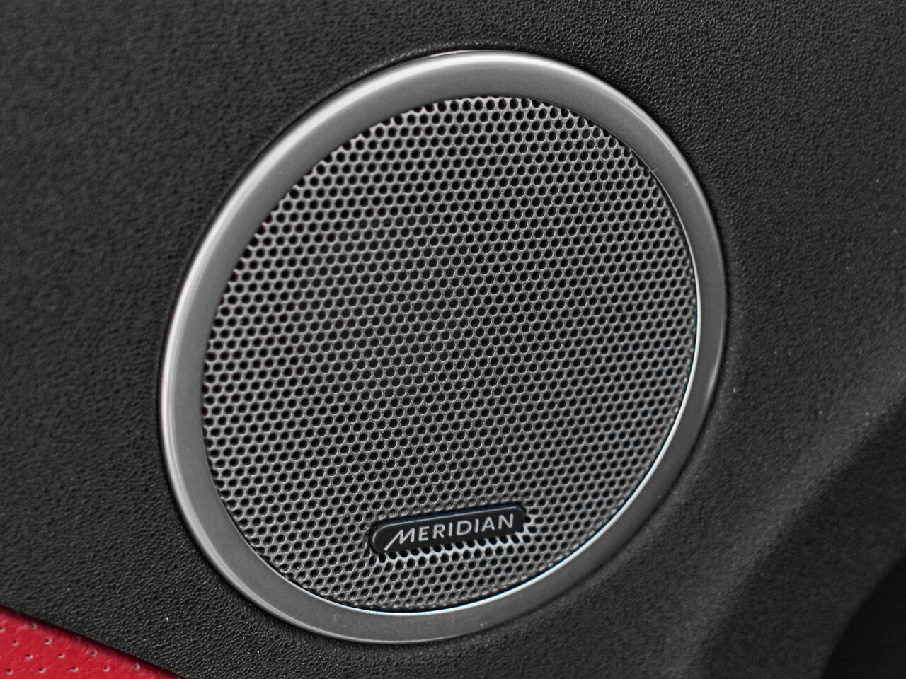 Купить Land Rover Range Rover Evoque 6-speed 2.0 AT (240 л.с.) 4WD, 2011 в Екатеренбурге