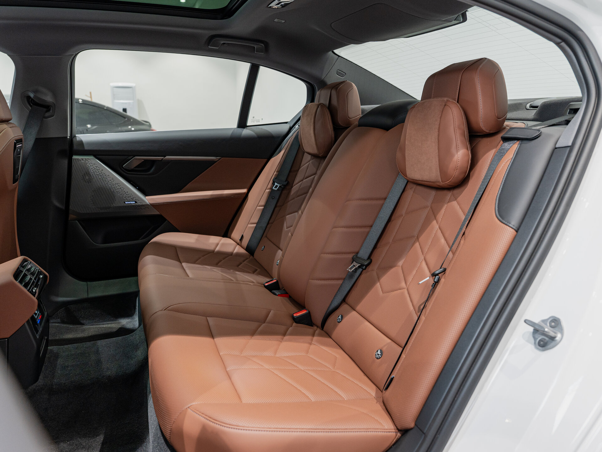 Автомобиль BMW 5 серии 530Li xDrive 2.0 AT (258 л.с.) 4WD - 20