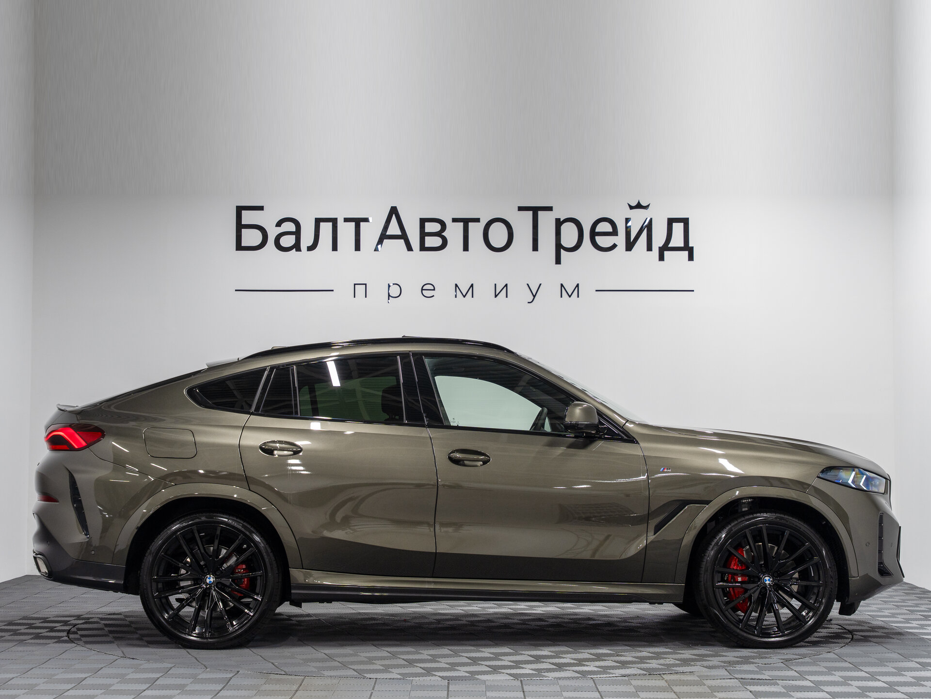 Автомобиль BMW X6 30d 3.0d AT (286 л.с.) 4WD - 6