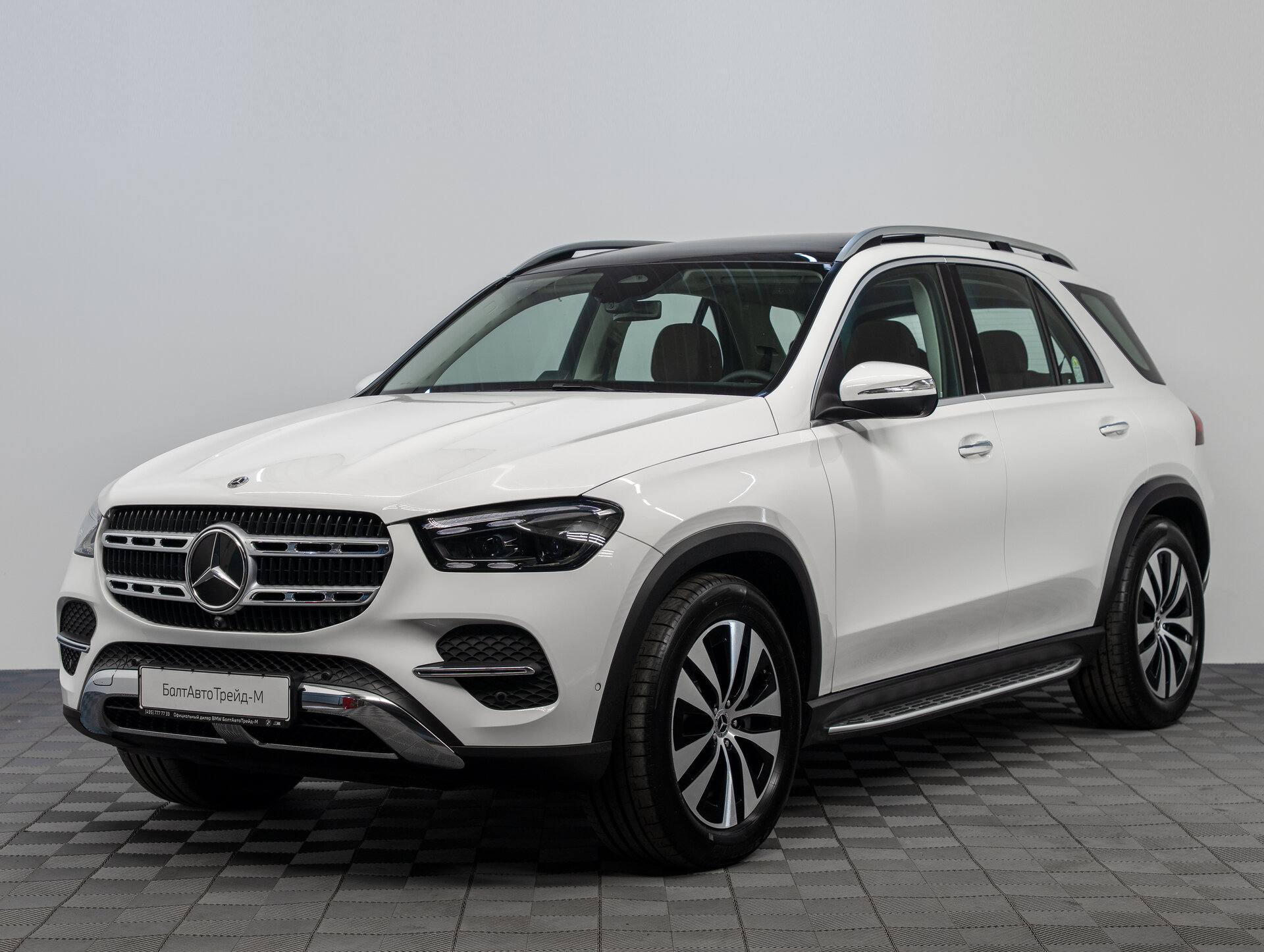 Автомобиль Mercedes-Benz GLE 300 d 2.0d AT (269 л.с.) 4WD - 1