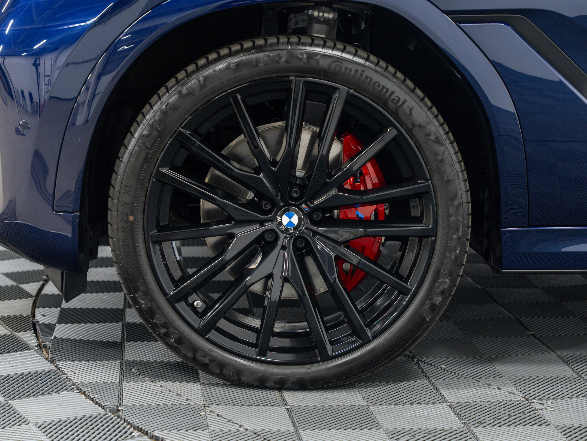 Автомобиль BMW X6 40d 3.0d AT (352 л.с.) 4WD - 3