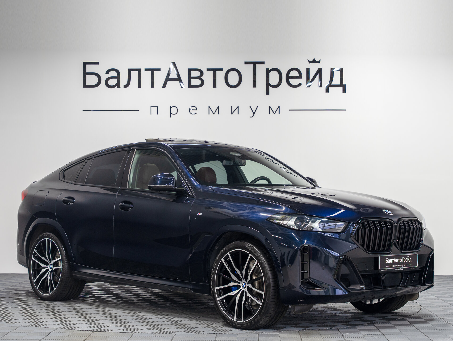 Автомобиль BMW X6 30i 2.0 AT (258 л.с.) 4WD - 5