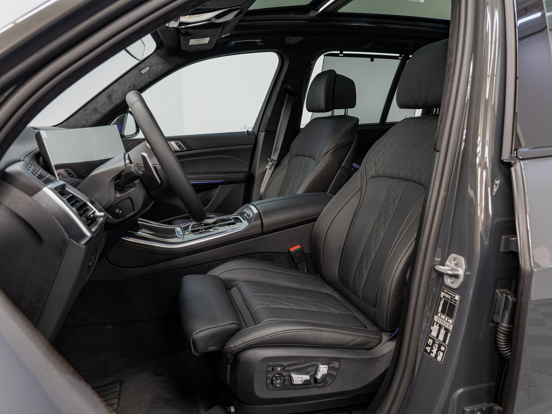 Автомобиль BMW X5 40d 3.0d AT (352 л.с.) 4WD - 15