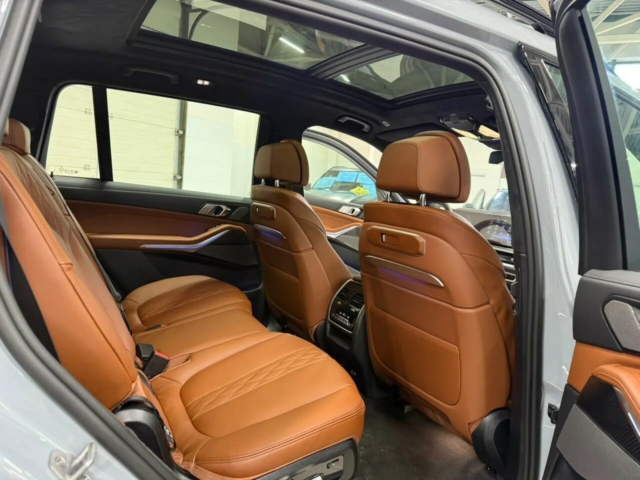 Автомобиль BMW X7 40i 3.0 AT (381 л.с.) 4WD - 11