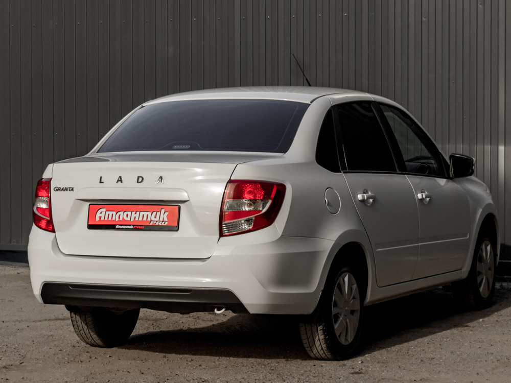 Купить Lada (ВАЗ) Granta 1.6 MT (90 л.с.), 2022 в Екатеренбурге