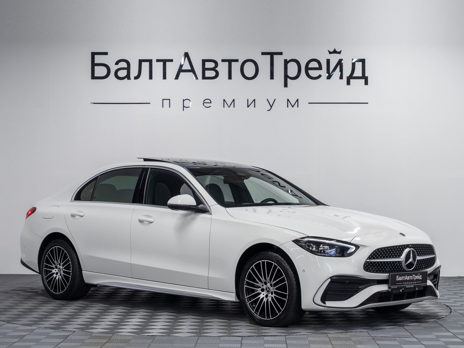 Автомобиль Mercedes-Benz C-Класс 260 L 1.5 AT (204 л.с.) - 5