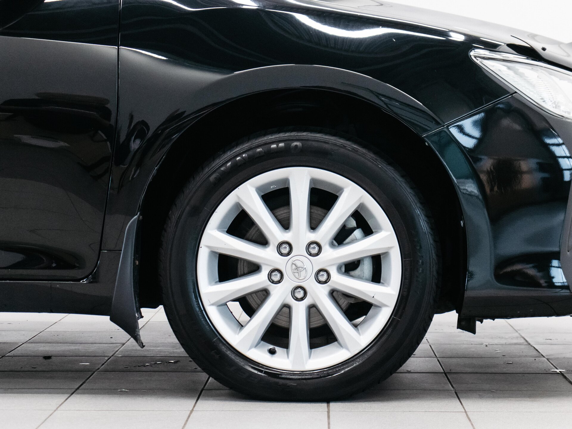 Toyota Camry 2017 28